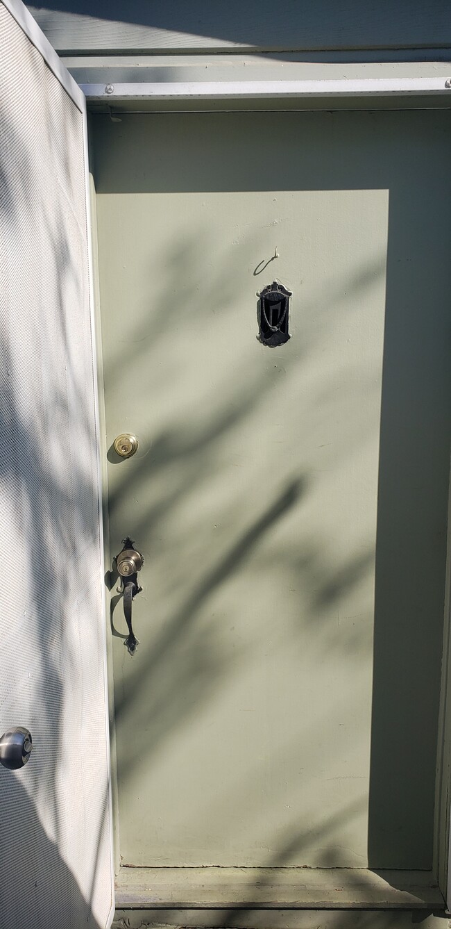 Front Door - 3734 Sawtelle Blvd