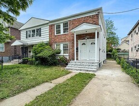 Building Photo - 145-25-145109 109th Ave