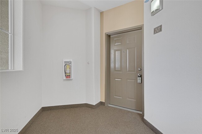 Building Photo - 8777 W Maule Ave