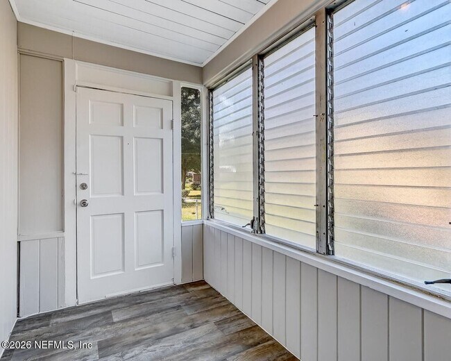 Building Photo - 1901 Pullman Ct