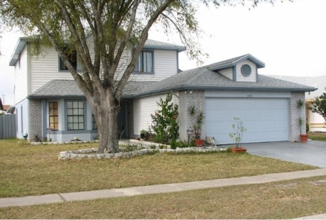 Primary Photo - Updated Meadow Woods 4 Bedroom Home