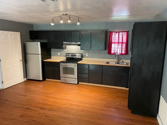 Foto del edificio - Cute 2006 Home!