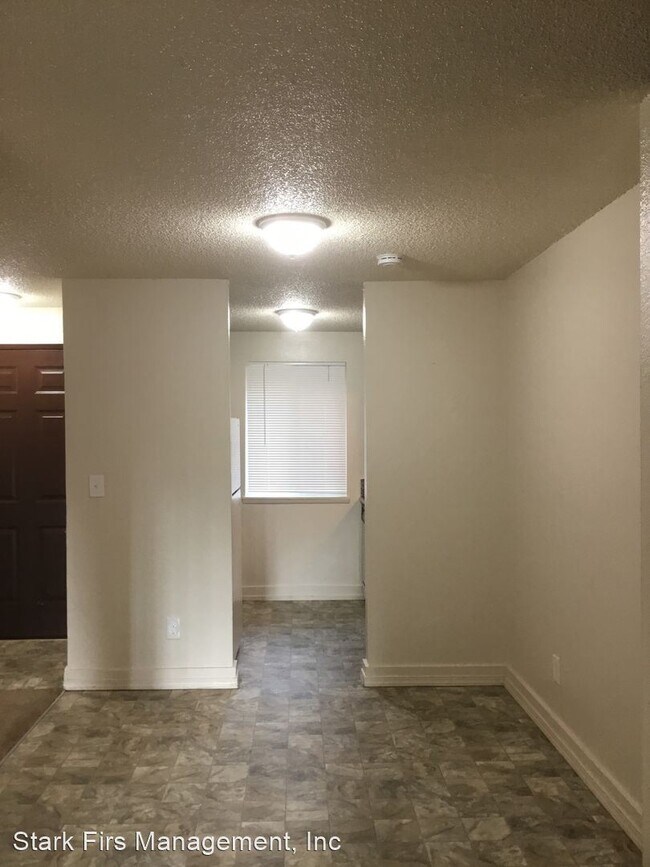 Building Photo - 720 SE 187th Ave