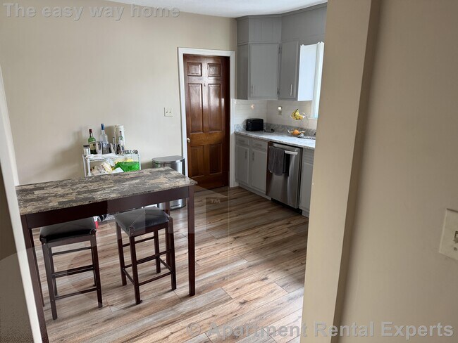 Foto del edificio - 65 Boston Ave