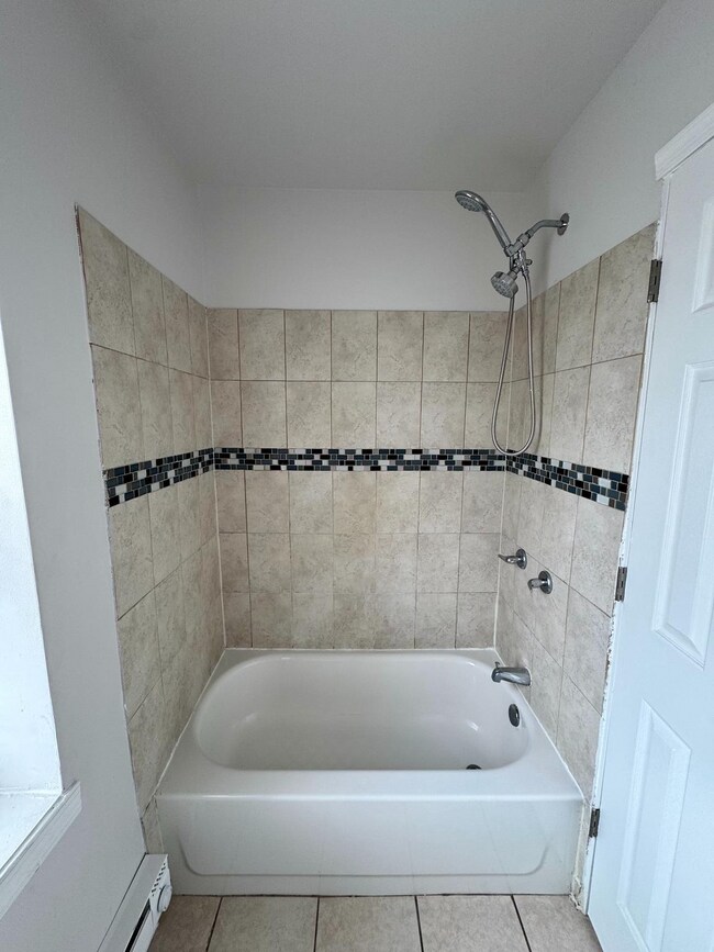 Building Photo - 3413 Frankford Ave