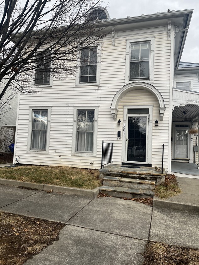 308 W Boscawen St, Winchester, VA 22601 House Rental in Winchester