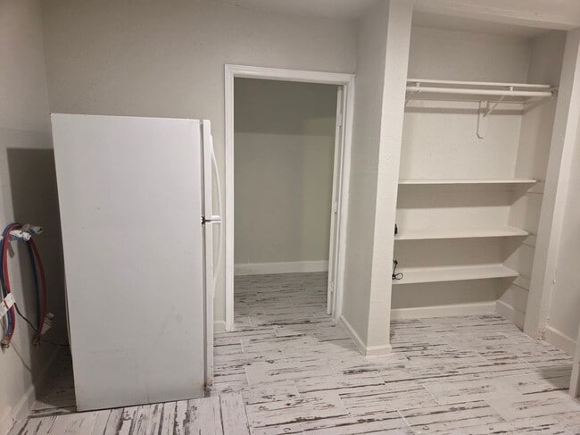 Building Photo - 3807 Sailfish Ln