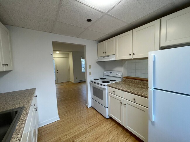 Foto del edificio - 237 Maple St