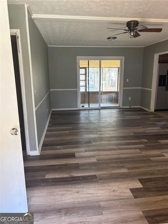 Foto del edificio - 4574 Cedar Ridge Trail
