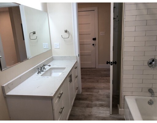 Building Photo - 21-23 Grafton St