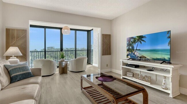 Foto del edificio - 5855 Midnight Pass Rd