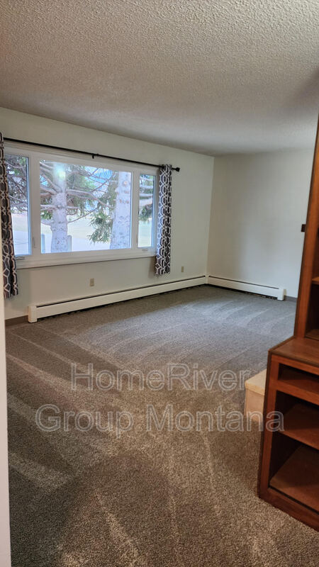 Foto del edificio - 2627 Sunset Ln