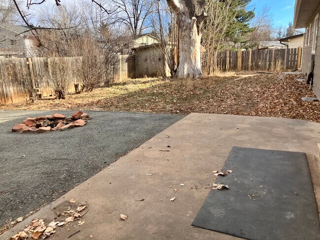 Patio - 1312 Skyline Dr