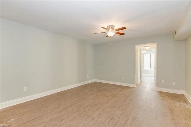 Building Photo - 2 Bed Beach Property For Rent