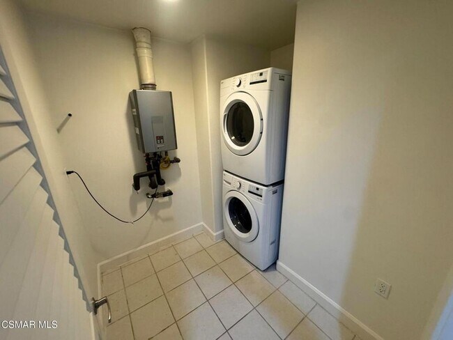 Foto del edificio - 14412 Killion St