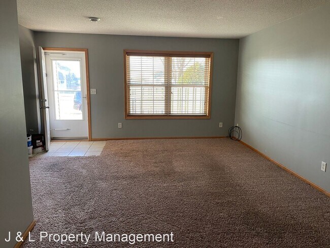 Foto del edificio - 6190 S Pointe Dr SW