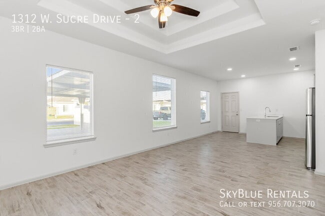 Building Photo - 1312 W Sucre Dr