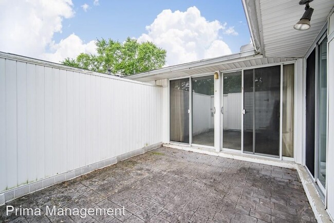 Building Photo - 3 br, 2 bath House - 5715 Troy Villa Blvd