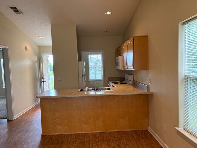 Foto del edificio - 3611 Eagle Ln
