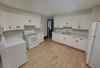 Building Photo - 50-52 W Housatonic St