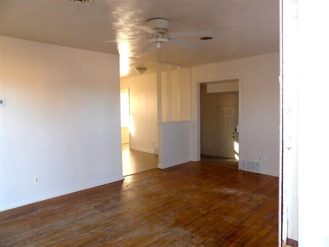 Building Photo - 1234 NW Logan Ave