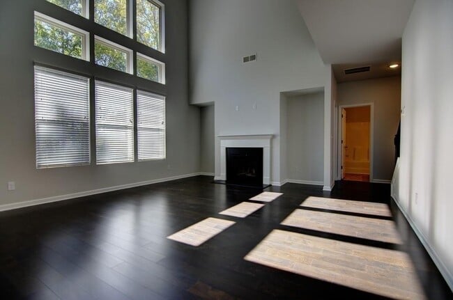 Building Photo - 2596 Sori Dr