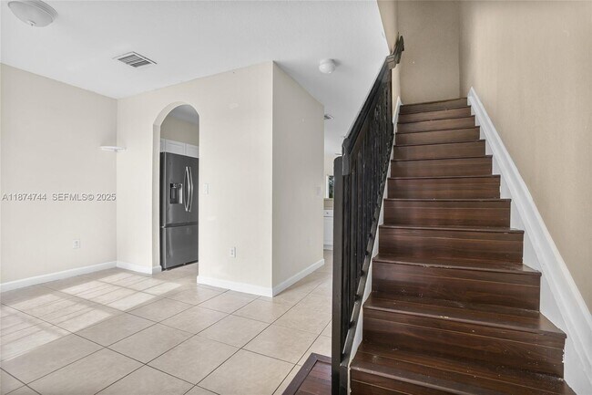 Foto del edificio - 1490 NE 33rd Ave