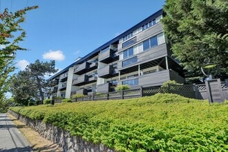Building Photo - 1220 & 1236 Pandora Avenue