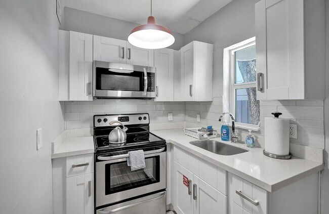 Foto del edificio - 201 NE 14th Ave