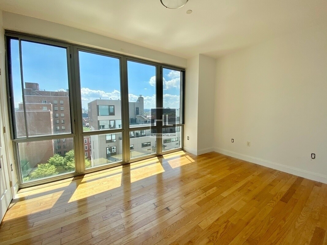 Primary Photo - 110 Fourth Avenue