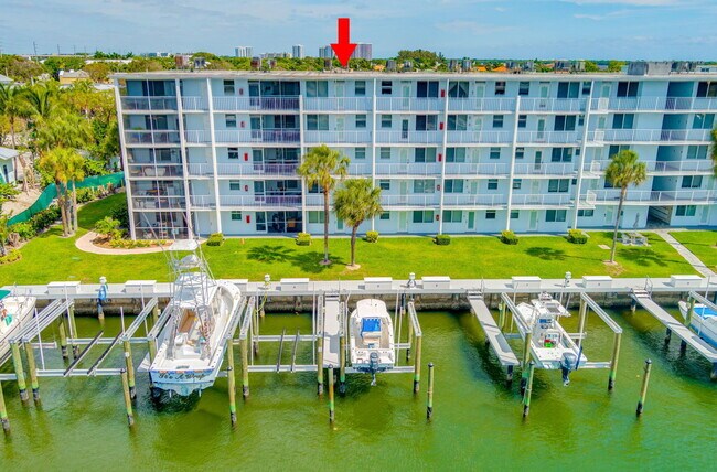 Foto del edificio - 108 Paradise Harbour Blvd