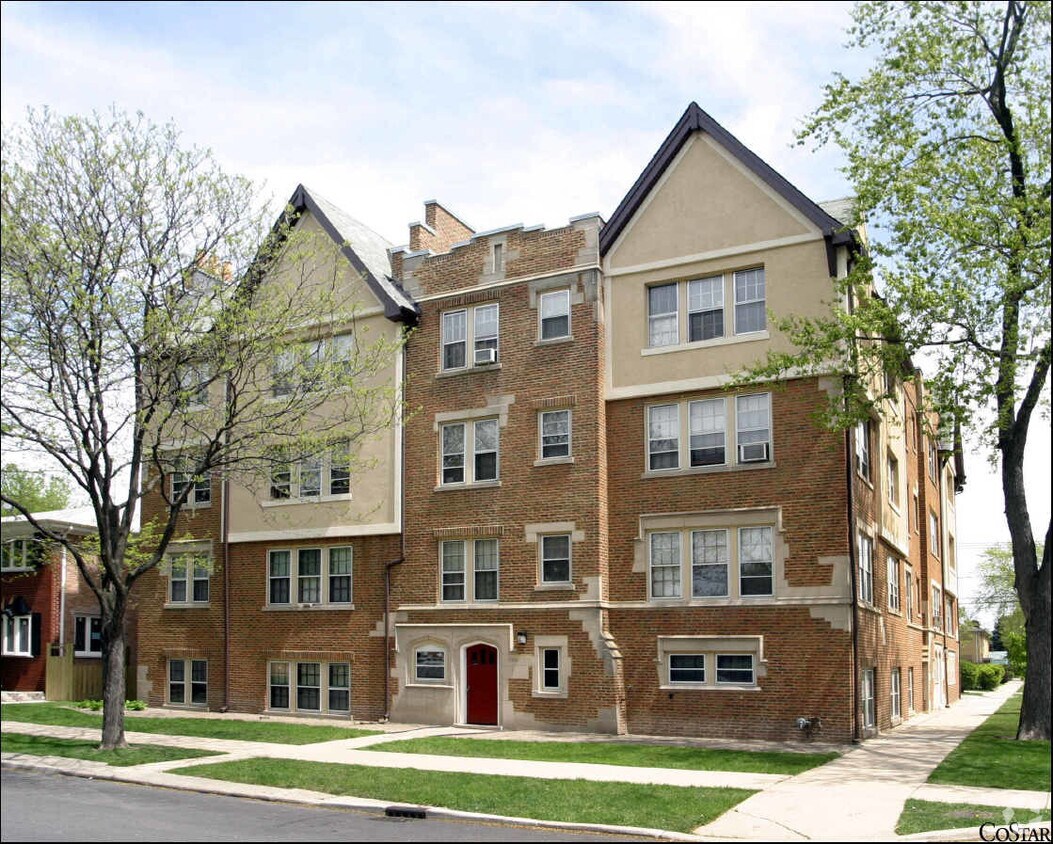 Primary Photo - 7901 Keeler Ave