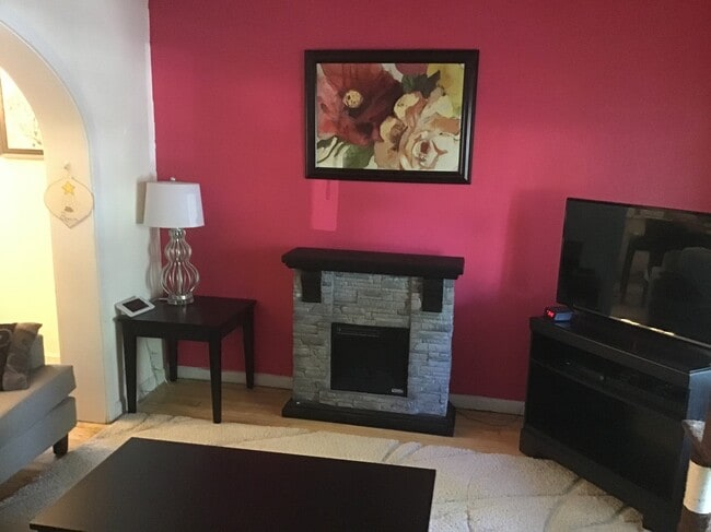 Foto del edificio - 278 E 9th St