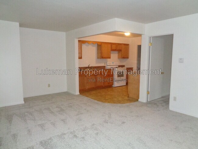 Foto del edificio - 1536 Henson Ave