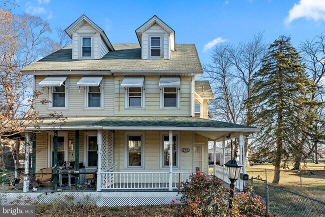 Foto del edificio - 606 Spruce St