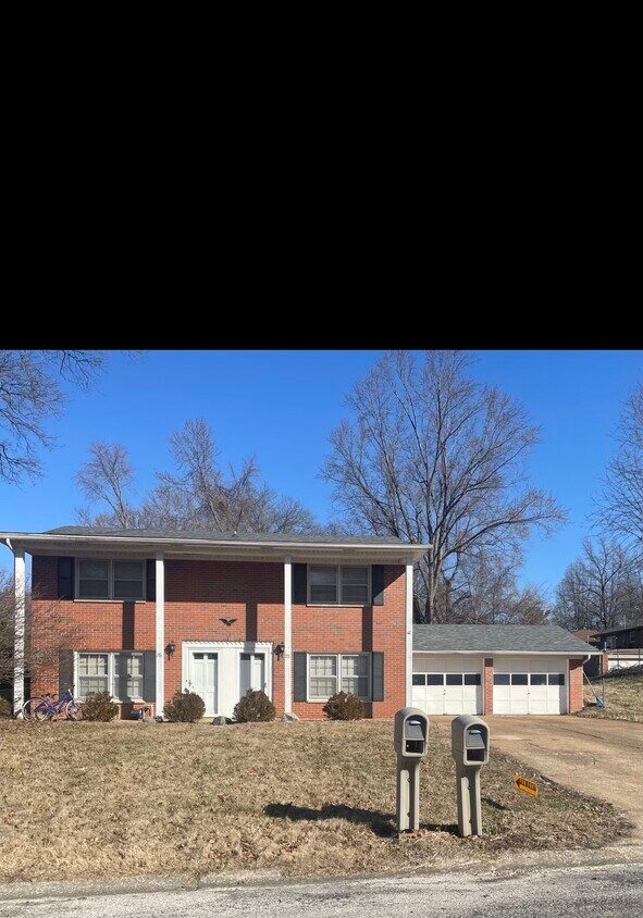 78 Cheshire Dr, Belleville, IL 62223 House Rental in Belleville, IL