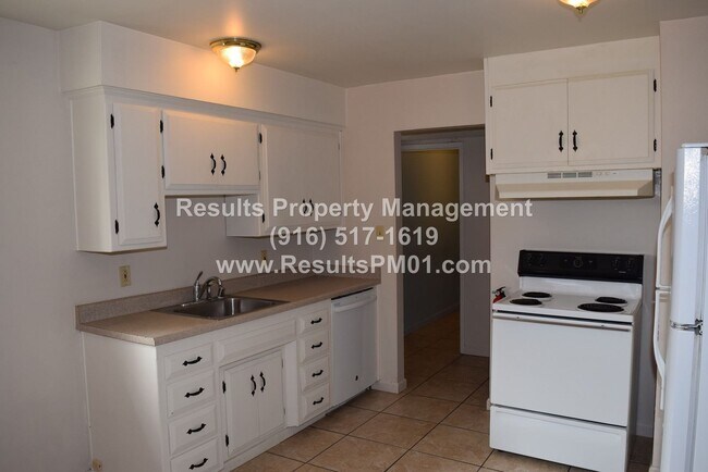 Foto del edificio - 2 br, 1.5 bath House - 1350 Difani Ct