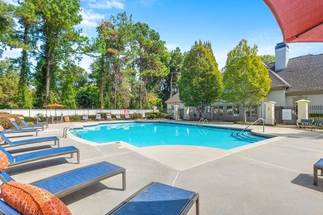 Apartamentos con terraza y piscina en Lake St. James, Conyers, Georgia - Lake St. James