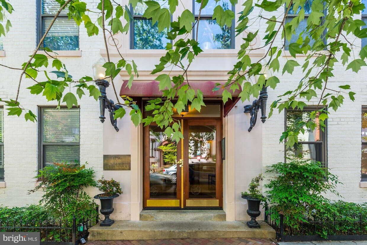 1736 Willard St NW Unit 403, Washington, DC 20009 Condo for Rent in