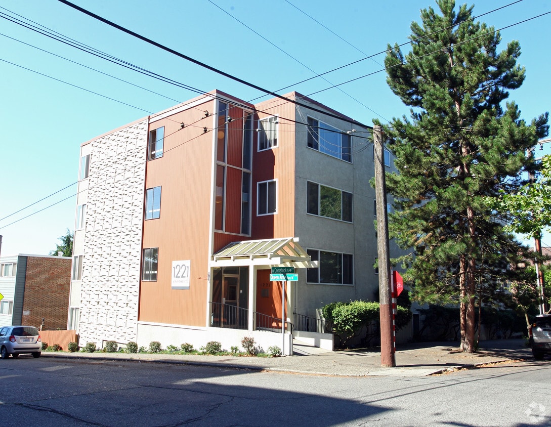 Building Photo - 1221 Apartments