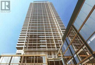 Building Photo - 88 Queen St E