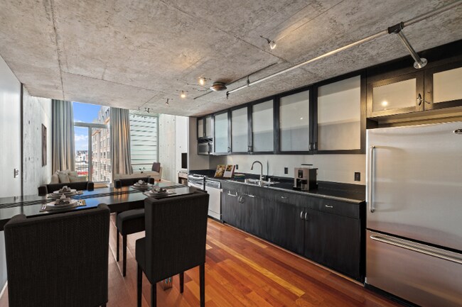 Building Photo - 855 Folsom St