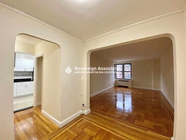Foto del edificio - 100 Arden St