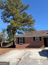 Building Photo - 409 Baltic Ct