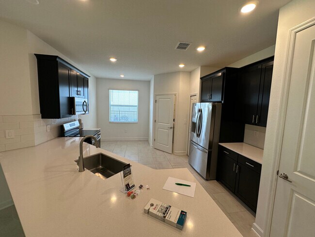 Foto del edificio - 4366 Eastminster Rd