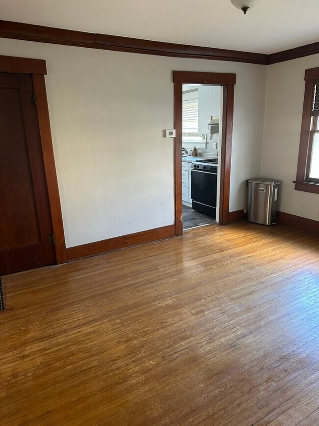 Foto del edificio - 204 S Linden Ave