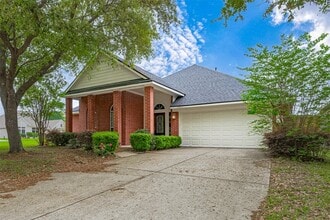 Building Photo - 1007 Casting Springs Way