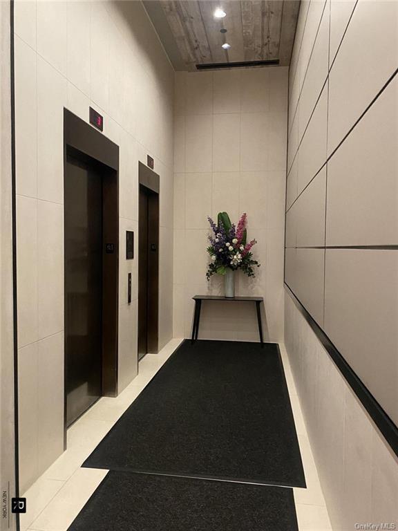 Foto del edificio - 50 W 30th St