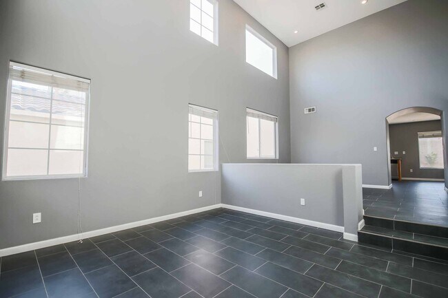 Foto del edificio - 5221 Coral Hills St