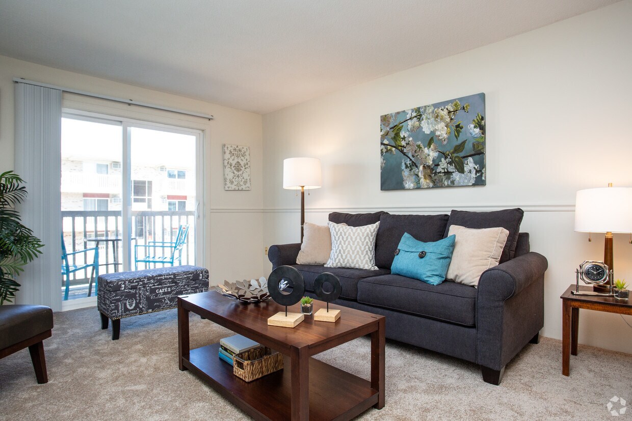 Parlmont Park Apartments Billerica, MA